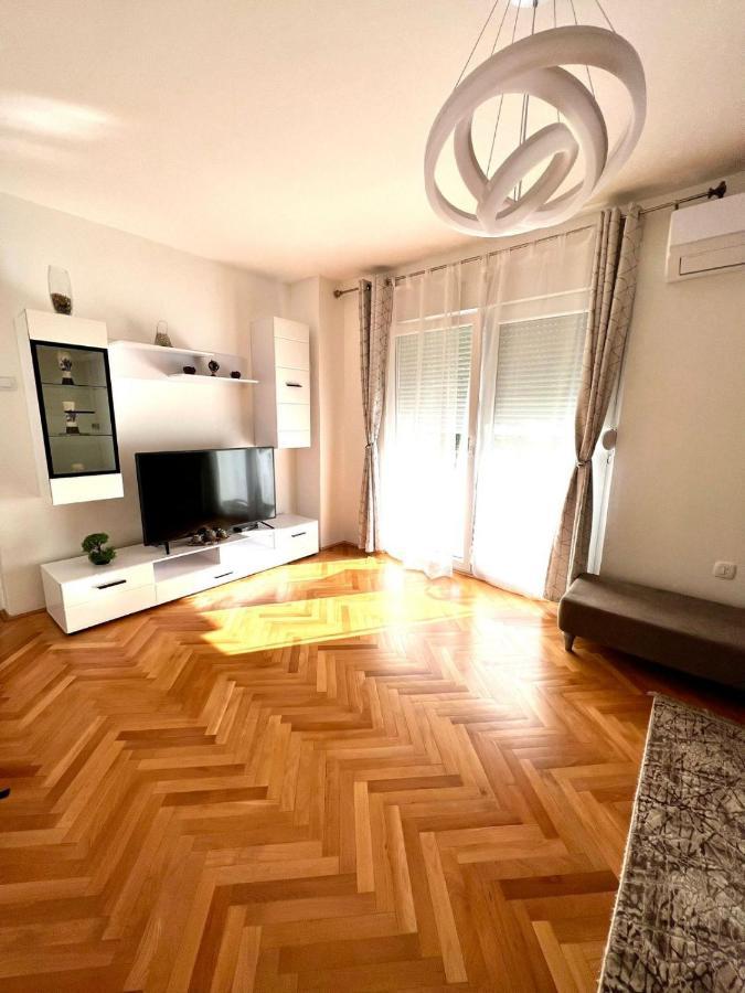 Lux Apartman Casablanca Pluzine Exterior photo