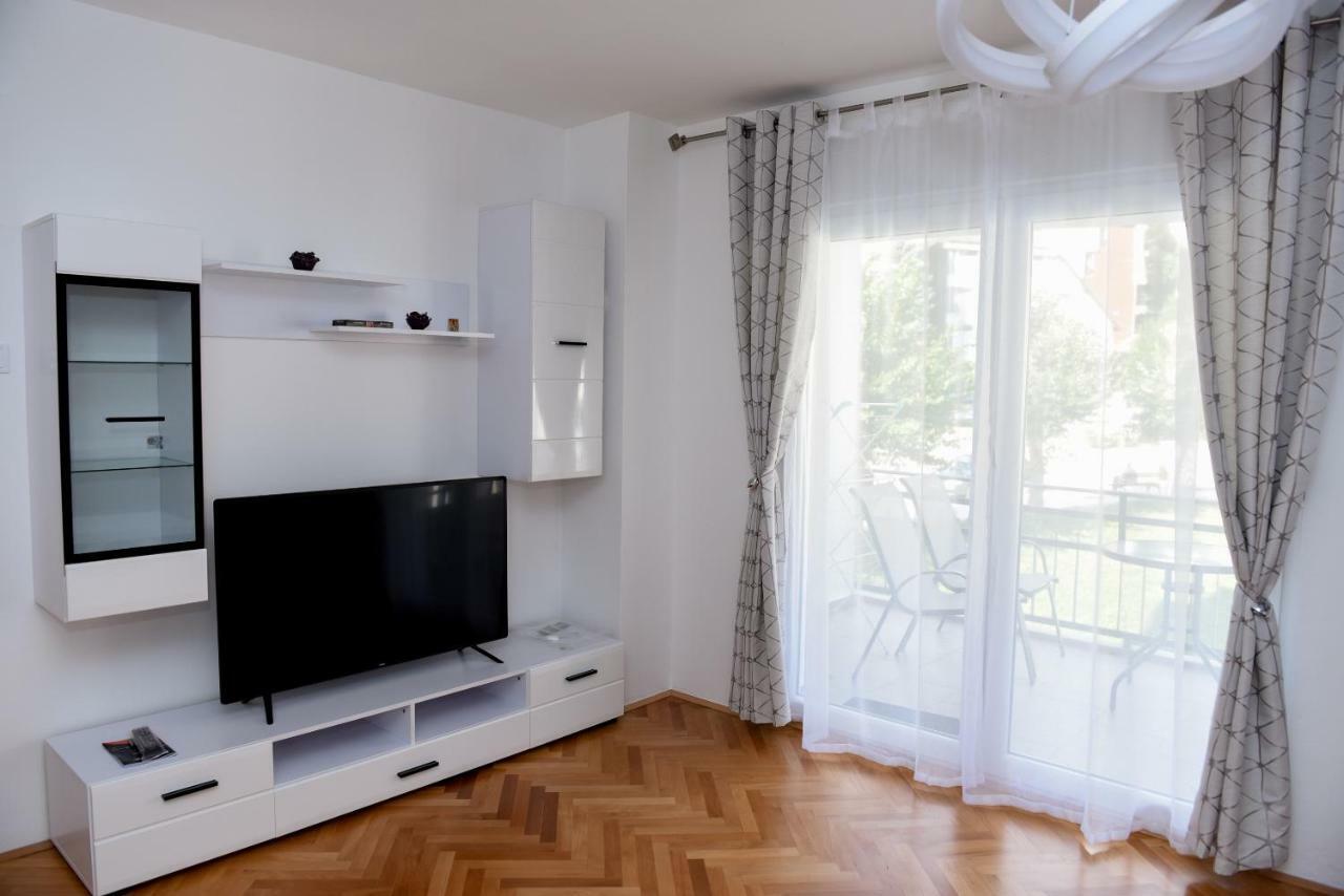 Lux Apartman Casablanca Pluzine Exterior photo
